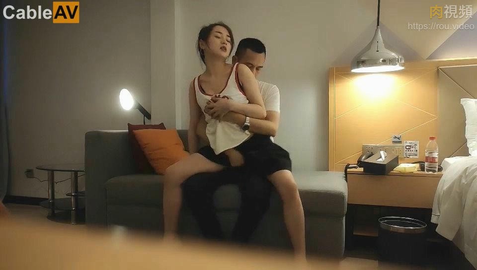 小马寻花 20220203 0620