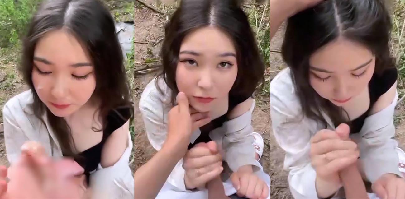 广西南宁美女 为完成金主安排的任务 出租车上自慰揉穴 勾引司机小树林里无套后入野战 最后还被颜射在脸上