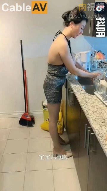 熟女妈妈 儿子 叔叔 乱伦