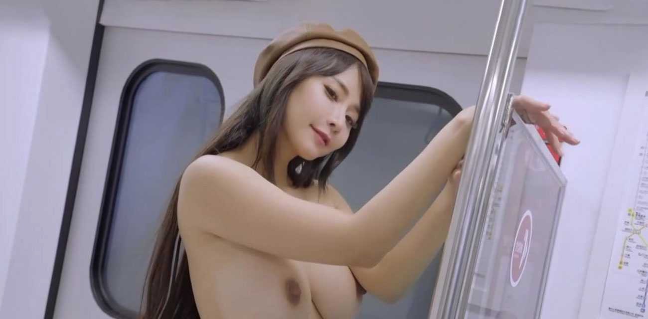 台湾超高人气巨乳女神 乐乐 上演紧急停止终极版本 痴汉电车激情！
